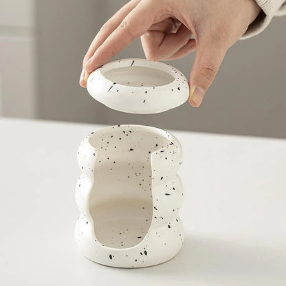 Minimalist Ceramic Candle & Essential Oil