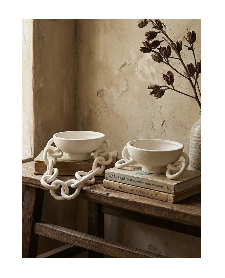 Abstract Ceramic Link Décor