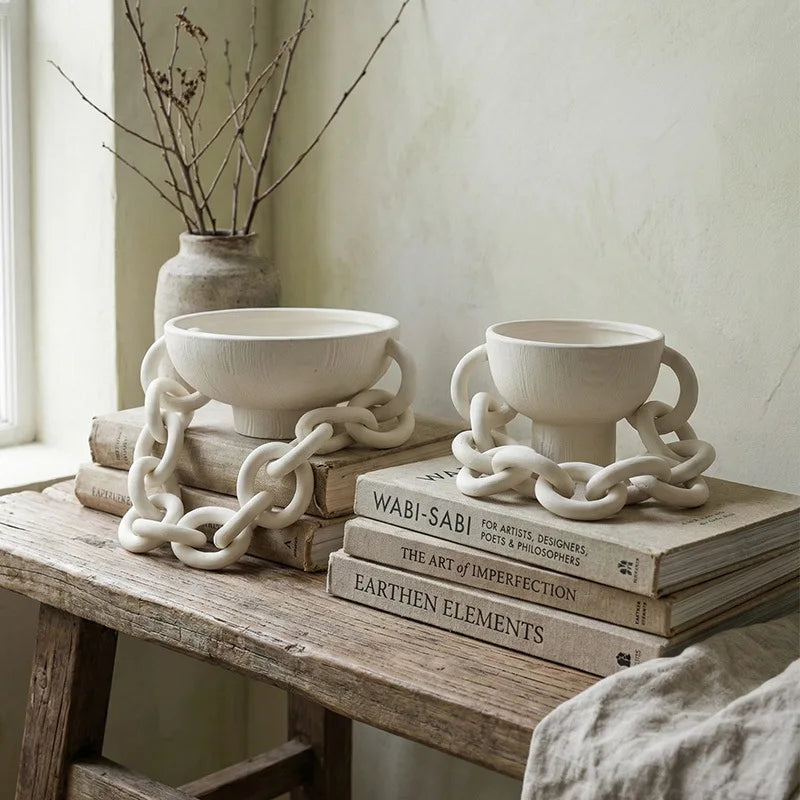 Abstract Ceramic Link Décor